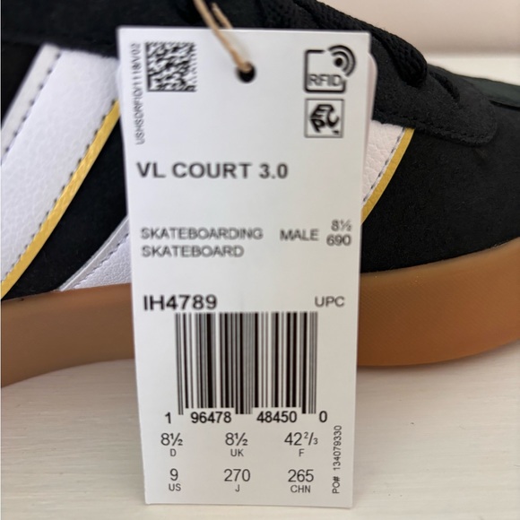 Adidas VL COURT 3 skateboarding shoes . Men’s size US 9
NWT - Picture 6 of 7